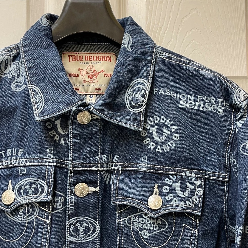True Religion Men's Size L Denim Jacket AOP Logo Medium Rustic Barn Wash NWT